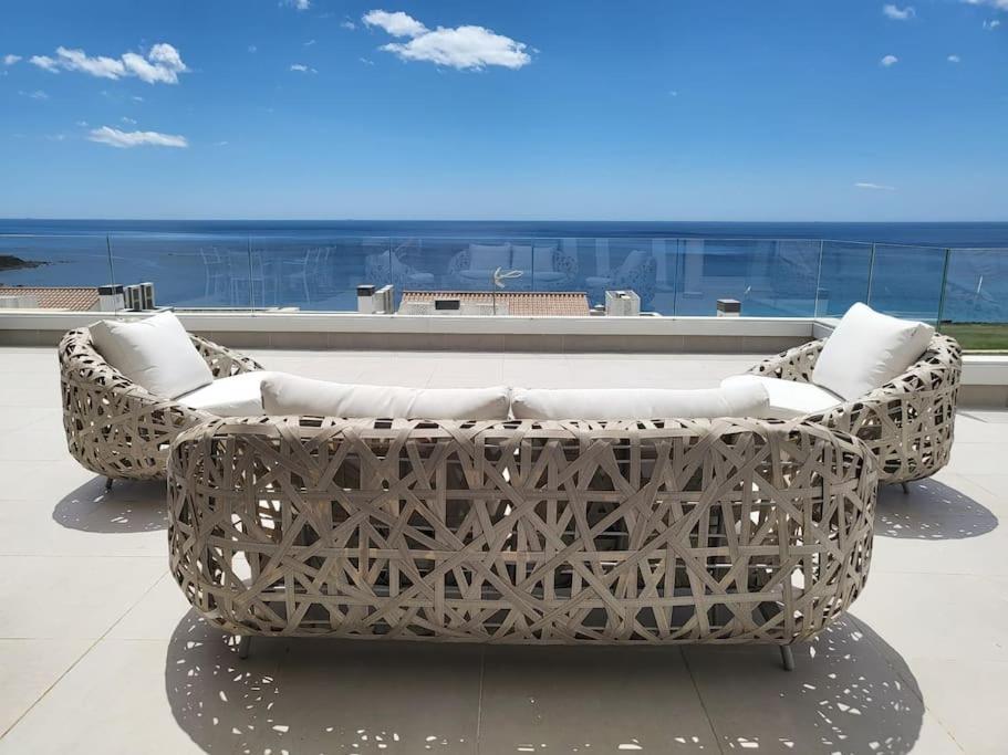 Luxurious Penthouse With Huge Panoramic Terrace Διαμέρισμα San Roque  Εξωτερικό φωτογραφία