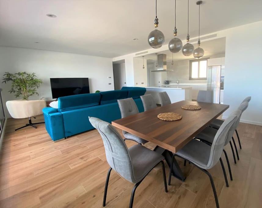 Luxurious Penthouse With Huge Panoramic Terrace Διαμέρισμα San Roque  Εξωτερικό φωτογραφία