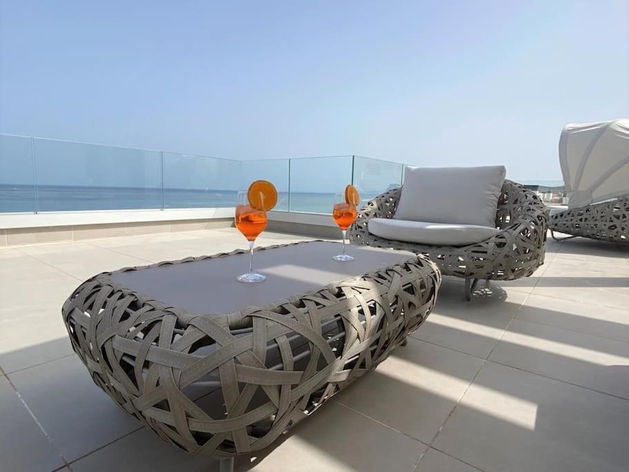 Luxurious Penthouse With Huge Panoramic Terrace Διαμέρισμα San Roque  Εξωτερικό φωτογραφία